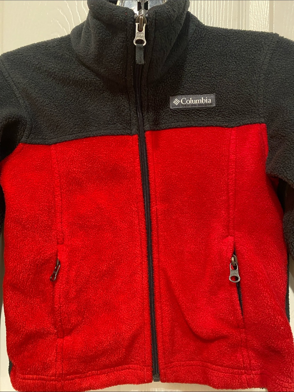 Columbia Kids Black and Red Full-Zip Fleece Jacket xxs 4/5